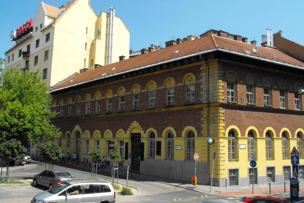 Season Hostel 2 Budapest Luaran gambar