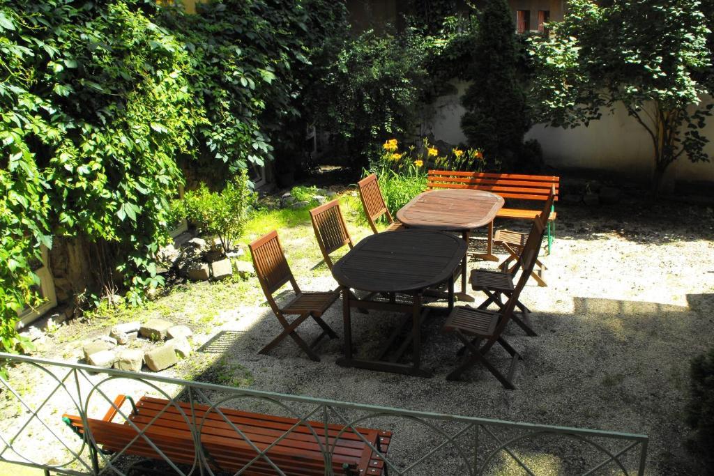 Season Hostel 2 Budapest Luaran gambar